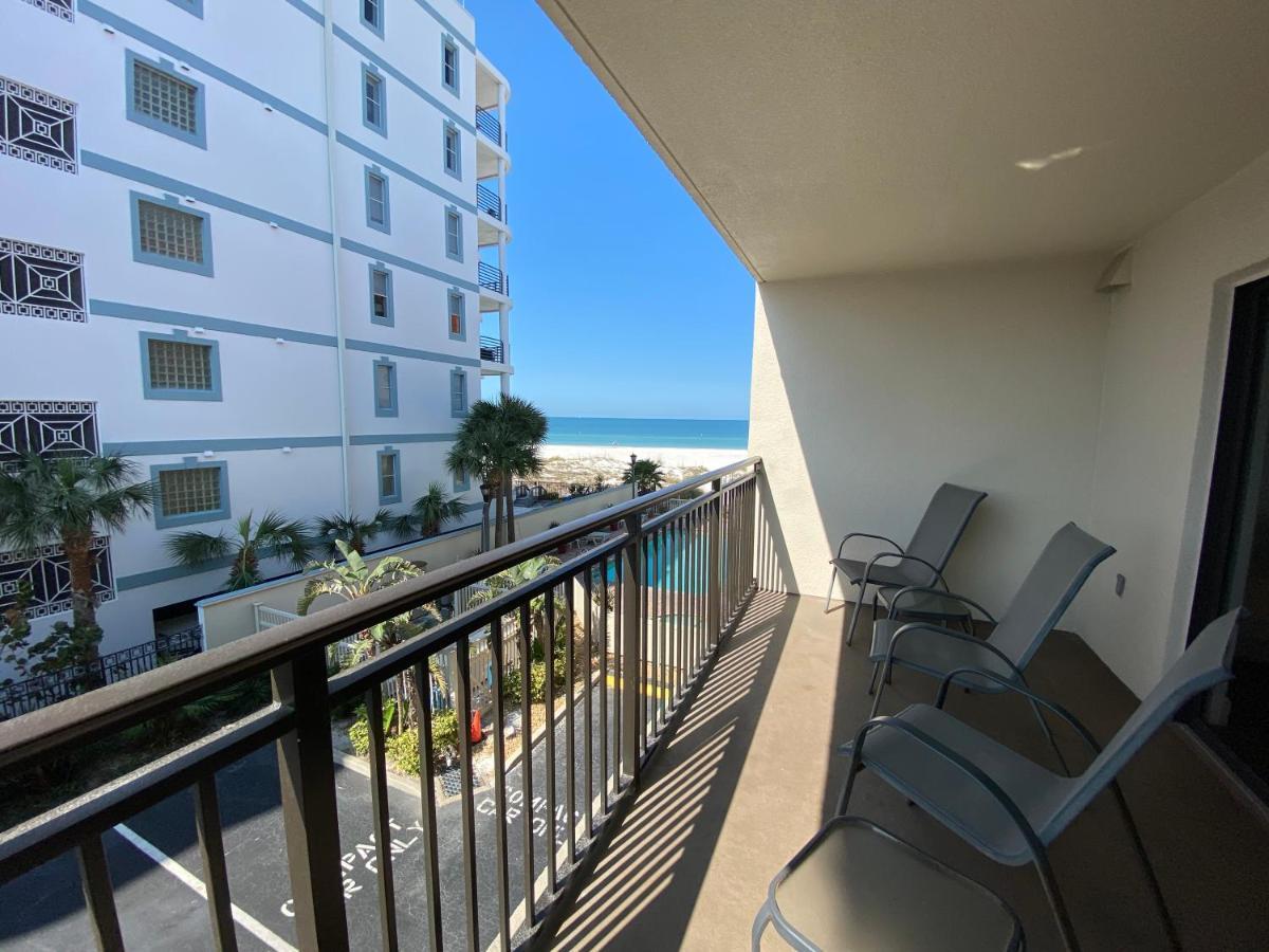 Vistas On The Gulf By Liberte' Aparthotel St. Pete Beach Exterior photo