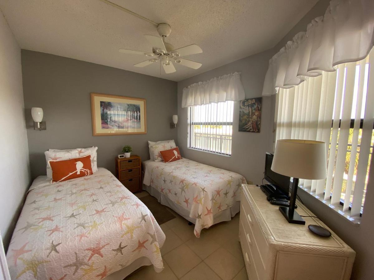 Vistas On The Gulf By Liberte' Aparthotel St. Pete Beach Exterior photo