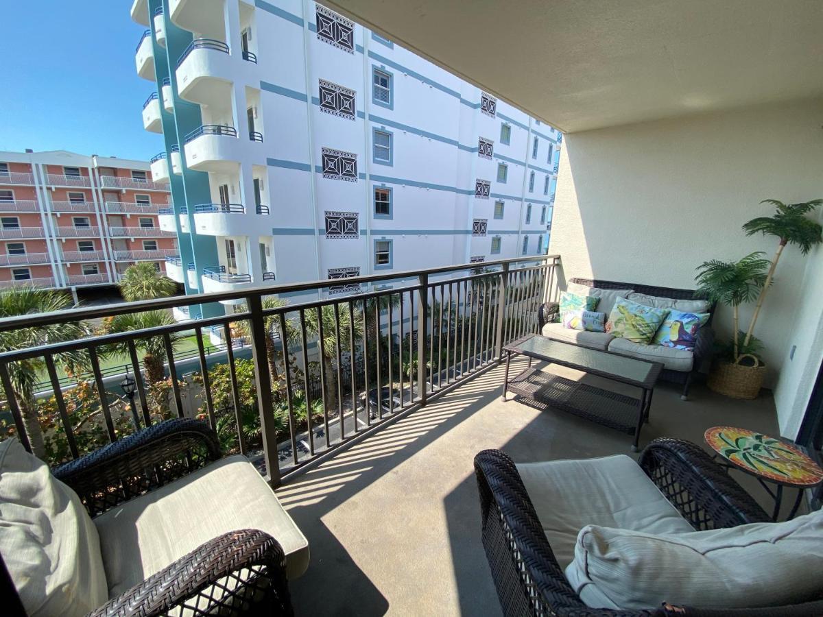 Vistas On The Gulf By Liberte' Aparthotel St. Pete Beach Exterior photo