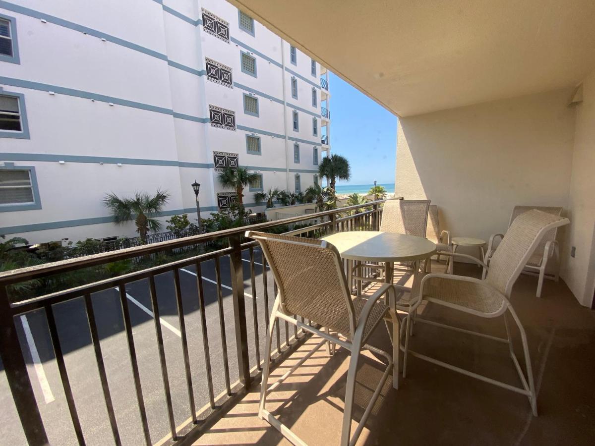 Vistas On The Gulf By Liberte' Aparthotel St. Pete Beach Exterior photo